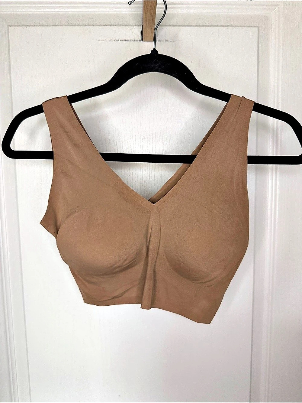 True & Co. True Body V-Neck Bra. in Brown